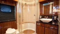 Failrline Squadron 78 XKE -  Master Bathroom